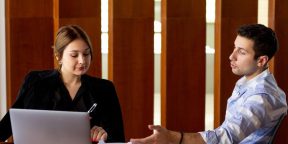 Manager actively listening during a leadership coaching conversation at TMS Consulting Australia.